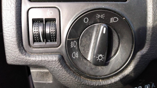  VOLKSWAGEN GOLF IV BERLINA (1J1)(10.1997) 