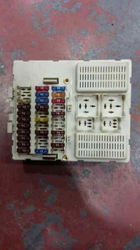 CAJA RELES / FUSIBLES Ford TRANSIT CONNECT (TC7) 