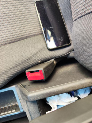 PRETENSOR AIRBAG IZQUIERDO