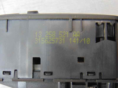 MANDO ELEVALUNAS DELANTERO IZQUIERDO, OPEL, CORSA D