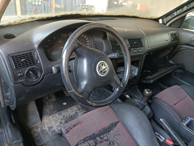 VOLKSWAGEN GOLF IV BERLINA (1J1)(10.1997)