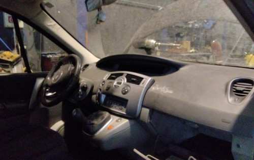 RENAULT SCENIC II (JM) — автомобиль-донор на запчасти 