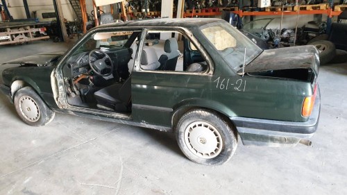  BMW SERIE 3 BERLINA (E30) 