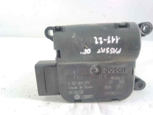 MOTOR APERTURA TRAMPILLAS CLIMATIZADOR VOLKSWAGEN PASSAT BERLINA (3C2) 