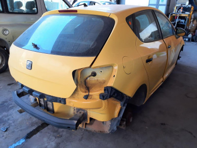 SEAT IBIZA BERLINA (6J5)