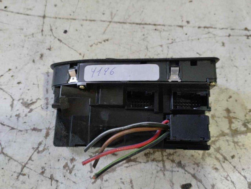 MANDO ELEVALUNAS TRASERO DERECHO BMW SERIE 5 BERLINA (E39) 
