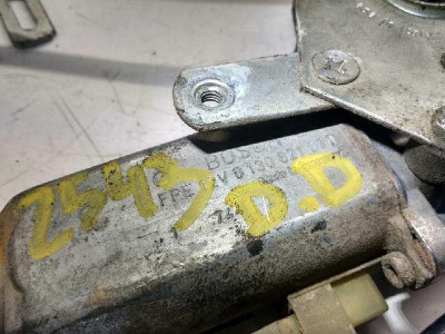 ELEVALUNAS DELANTERO DERECHO, MITSUBISHI, MONTERO (L040)