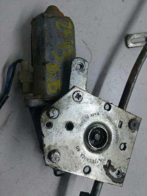 ELEVALUNAS DELANTERO DERECHO, MITSUBISHI, MONTERO (L040)