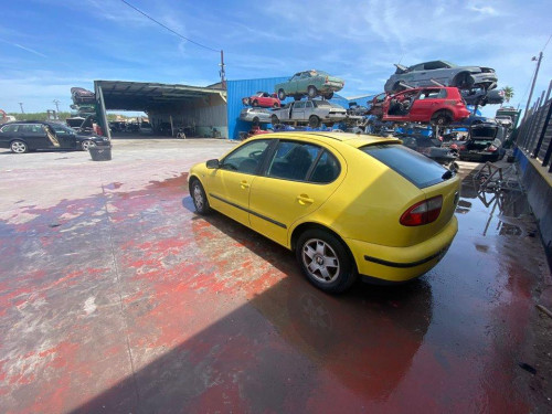  SEAT LEON (1M1) 