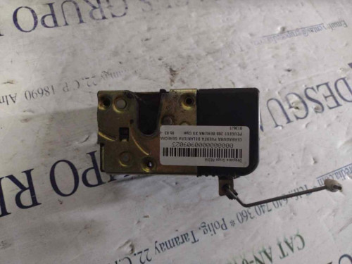  CERRADURA PUERTA DELANTERA DERECHA 