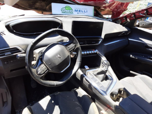 PEUGEOT 5008 — автомобиль-донор на запчасти 