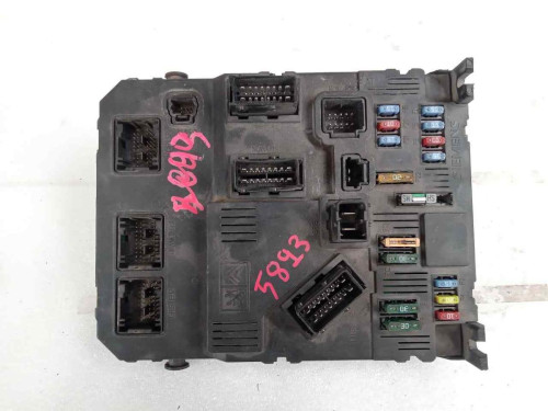  CAJA RELES / FUSIBLES PEUGEOT 407 