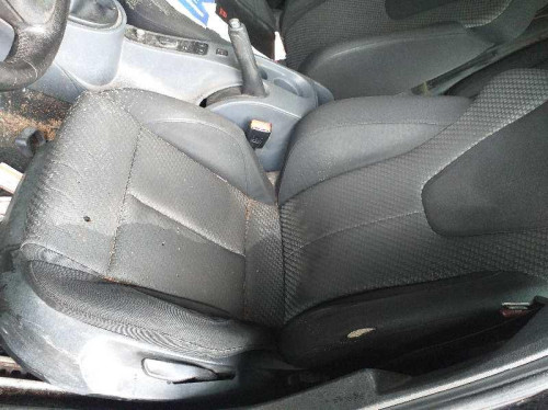  SEAT LEON (1P1) 