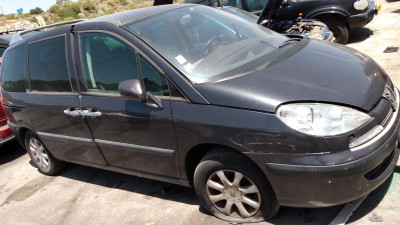 PEUGEOT 807