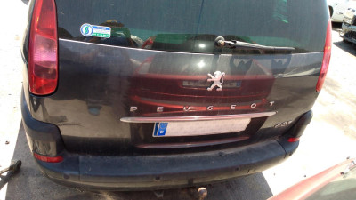 PEUGEOT 807