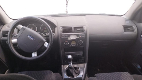 FORD MONDEO BERLINA (GE) — vehículo donante para recambios 