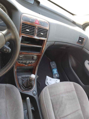 PEUGEOT 307 (S1)(04.2001)