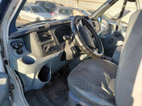  FORD TRANSIT BUS (TT9) 