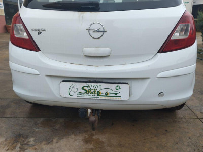 PARAGOLPES TRASERO Opel Corsa D (2006->)