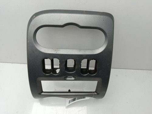 CONSOLA CENTRAL DACIA DUSTER I 