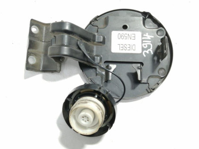 TAPA EXTERIOR COMBUSTIBLE, MITSUBISHI, GRANDIS (NA0W)