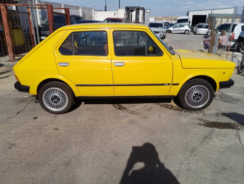  SEAT 