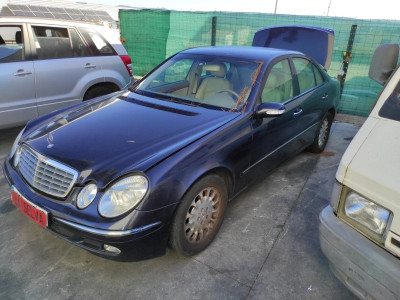 MERCEDES-BENZ CLASE E (BM 211) BERLINA