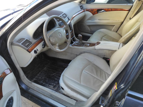 MERCEDES-BENZ CLASE E (BM 211) BERLINA — vehículo donante para recambios 