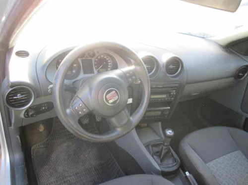 SEAT IBIZA (6L1) — автомобиль-донор на запчасти 