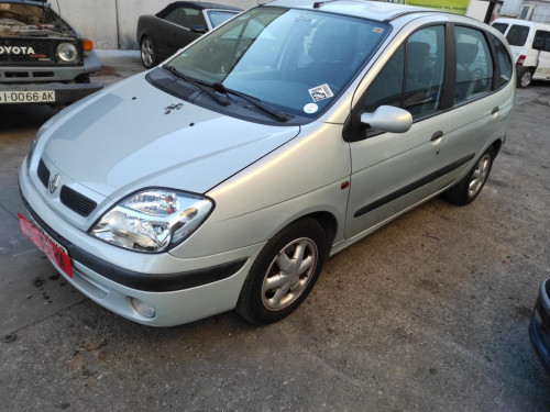 RENAULT SCENIC I (JA...) — vehículo donante para recambios 