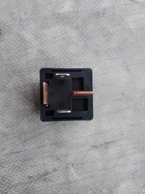 RELE, SEAT, CORDOBA BERLINA (6L2)