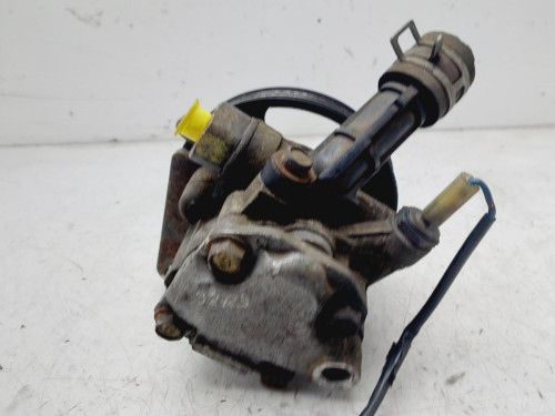 BOMBA DIRECCION Mazda 323 C/F/S BERLINA (BA) 