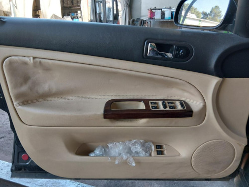 VOLKSWAGEN PASSAT BERLINA (3B3) — Donor Vehicle for Used Parts 