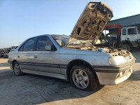 PEUGEOT 405 BERLINA