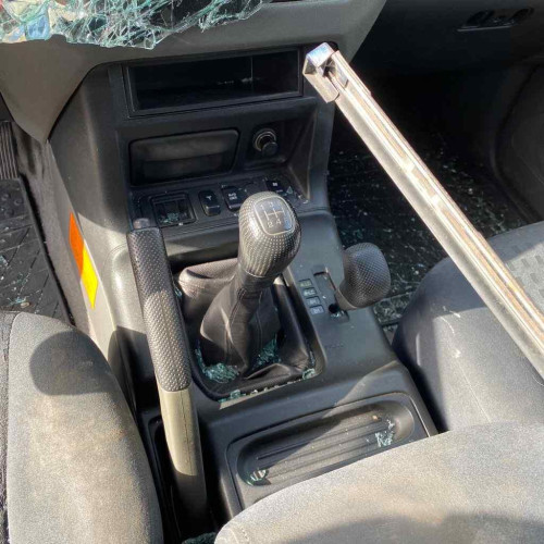 MITSUBISHI MONTERO (V60/V70) de segunda mano