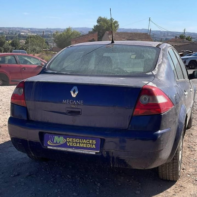 RENAULT MEGANE II CLASSIC BERLINA