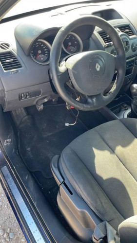 RENAULT MEGANE II CLASSIC BERLINA — Donor Vehicle for Used Parts 