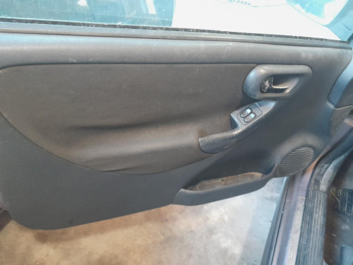  OPEL CORSA C 