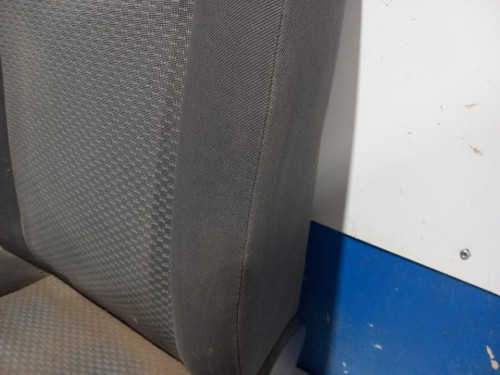  ASIENTO DELANTERO DERECHO 