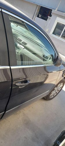 PUERTA DELANTERA DERECHA VOLKSWAGEN PASSAT VARIANT (3C5) 