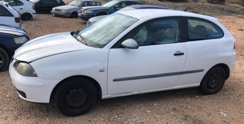 SEAT IBIZA (6L1) — автомобиль-донор на запчасти 