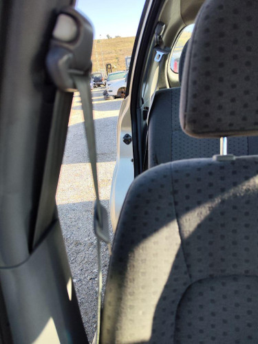 CINTURON SEGURIDAD DELANTERO DERECHO Kia CARENS (RS) 
