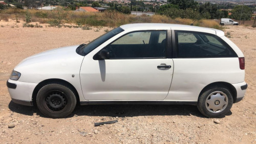 SEAT IBIZA (6K1) — автомобиль-донор на запчасти 