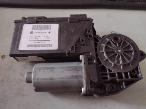  MOTOR ELEVALUNAS DELANTERO DERECHO Citroen XSARA PICASSO 