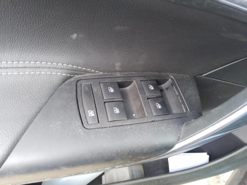 MANDO ELEVALUNAS DELANTERO IZQUIERDO Opel INSIGNIA BERLINA 