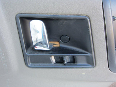 MANETA INTERIOR DELANTERA DERECHA