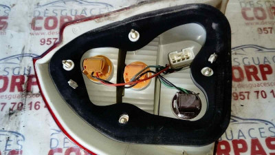 PILOTO TRASERO DERECHO, Mitsubishi, CARISMA BERLINA 4 (DA0)