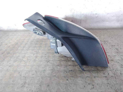 PILOTO TRASERO DERECHO Renault MEGANE III BERLINA 5P 