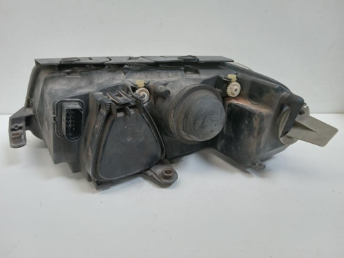  FARO DERECHO VOLKSWAGEN PASSAT BERLINA (3B3) 