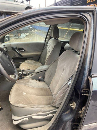  RENAULT LAGUNA II (BG0) 